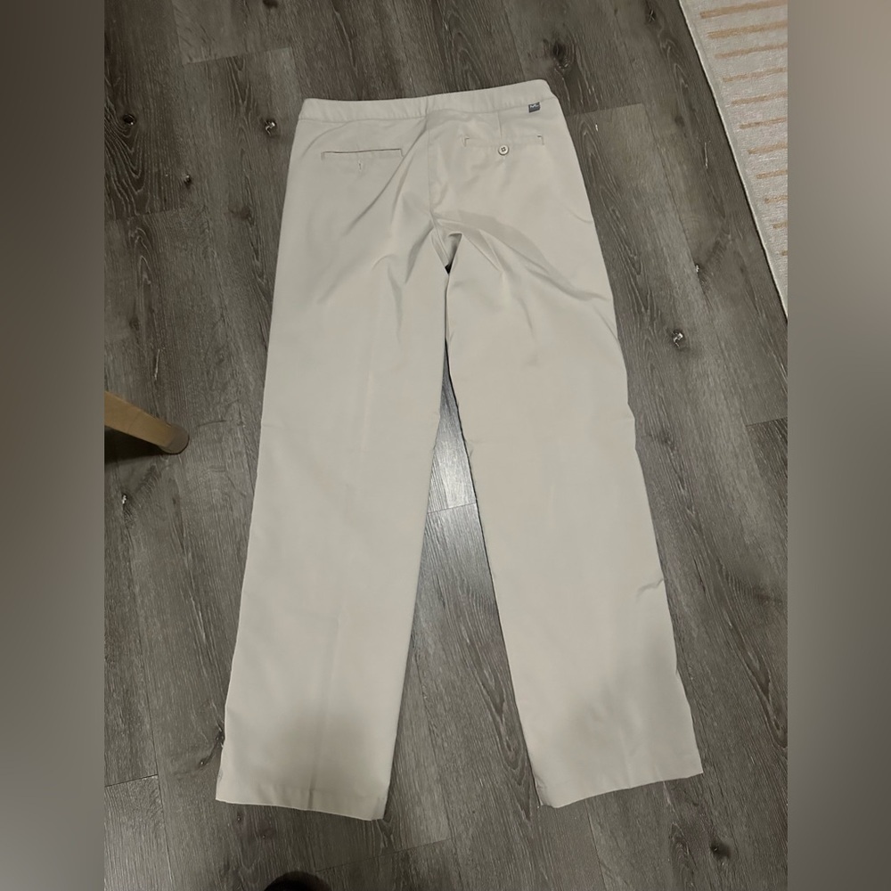 Maggie Lane Women's Flat Front
Tech Golf Pants Active Athletic
Beige Size 8 - Picture 8 of 9